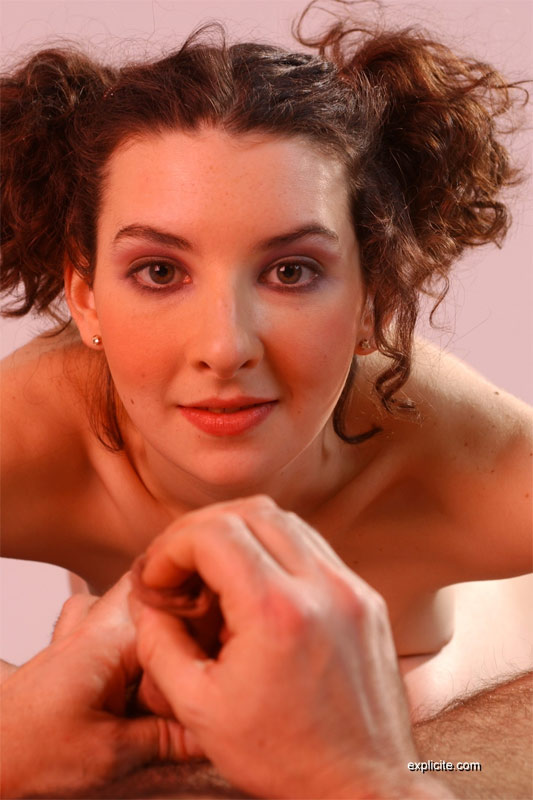 explicite-art/121-kitty-funny_face_sex_during_screen_test/1.jpg